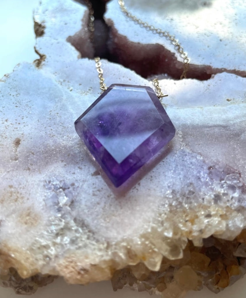 Large amethyst pendant on sale
