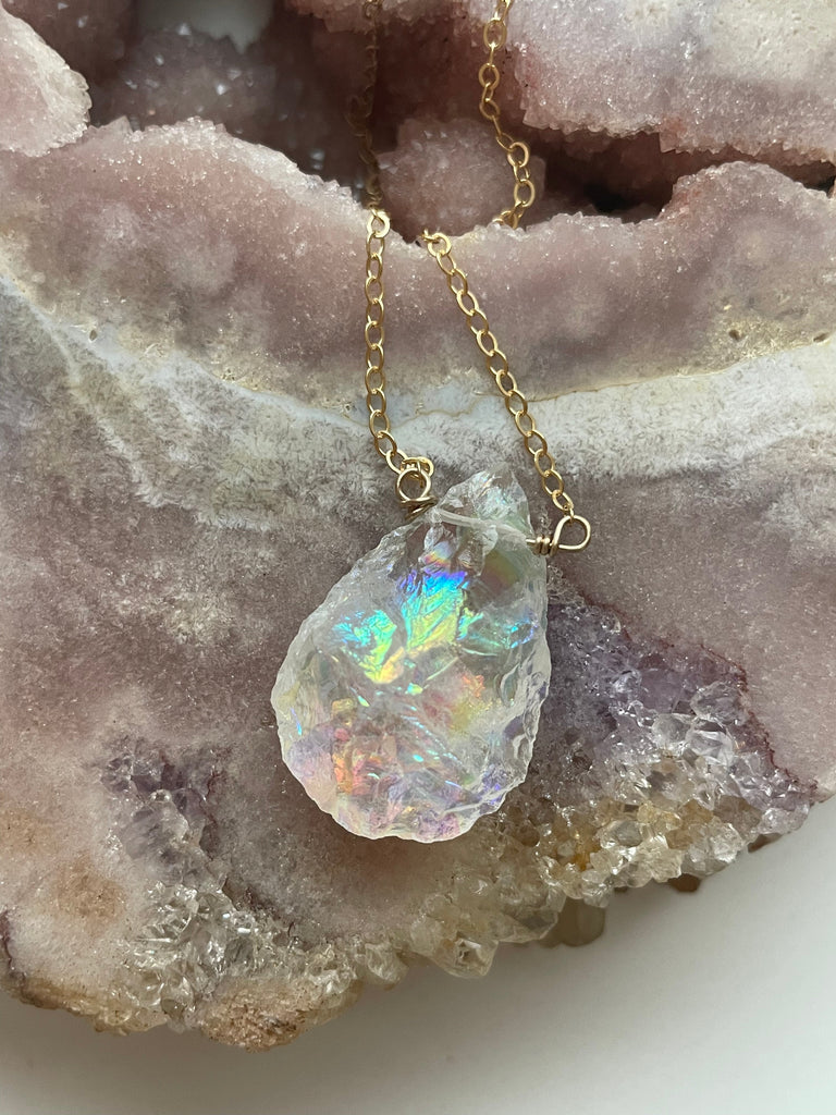 Color Shifting Angel Aura Quartz Necklace – Nighthawk Jewelry