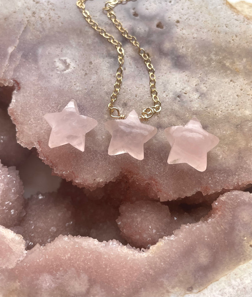 Rose quartz hot sale necklace healing